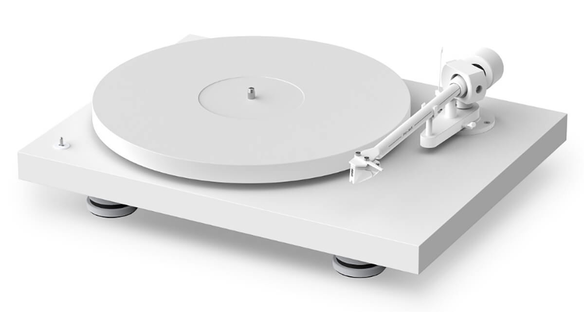 Pro-Ject Проигрыватель пластинок DEBUT PRO 2M, белый